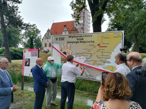 powiększ zdjęcie 